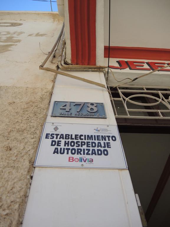 Hostal Valle Hermoso Tupiza Bagian luar foto