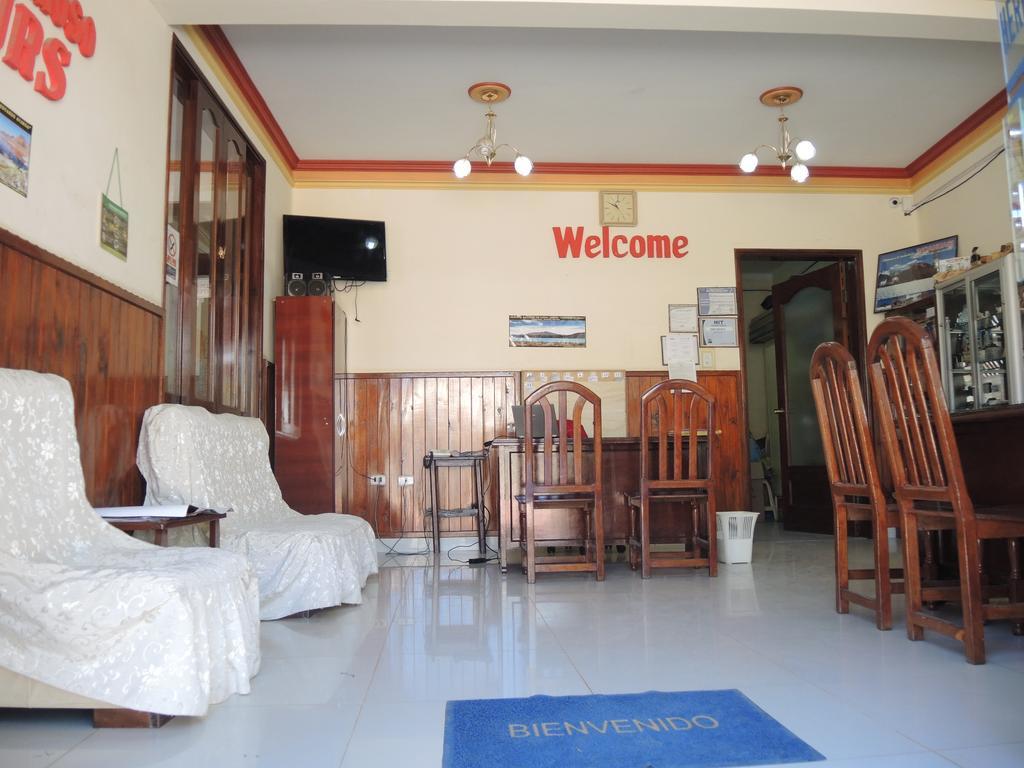 Hostal Valle Hermoso Tupiza Bagian luar foto