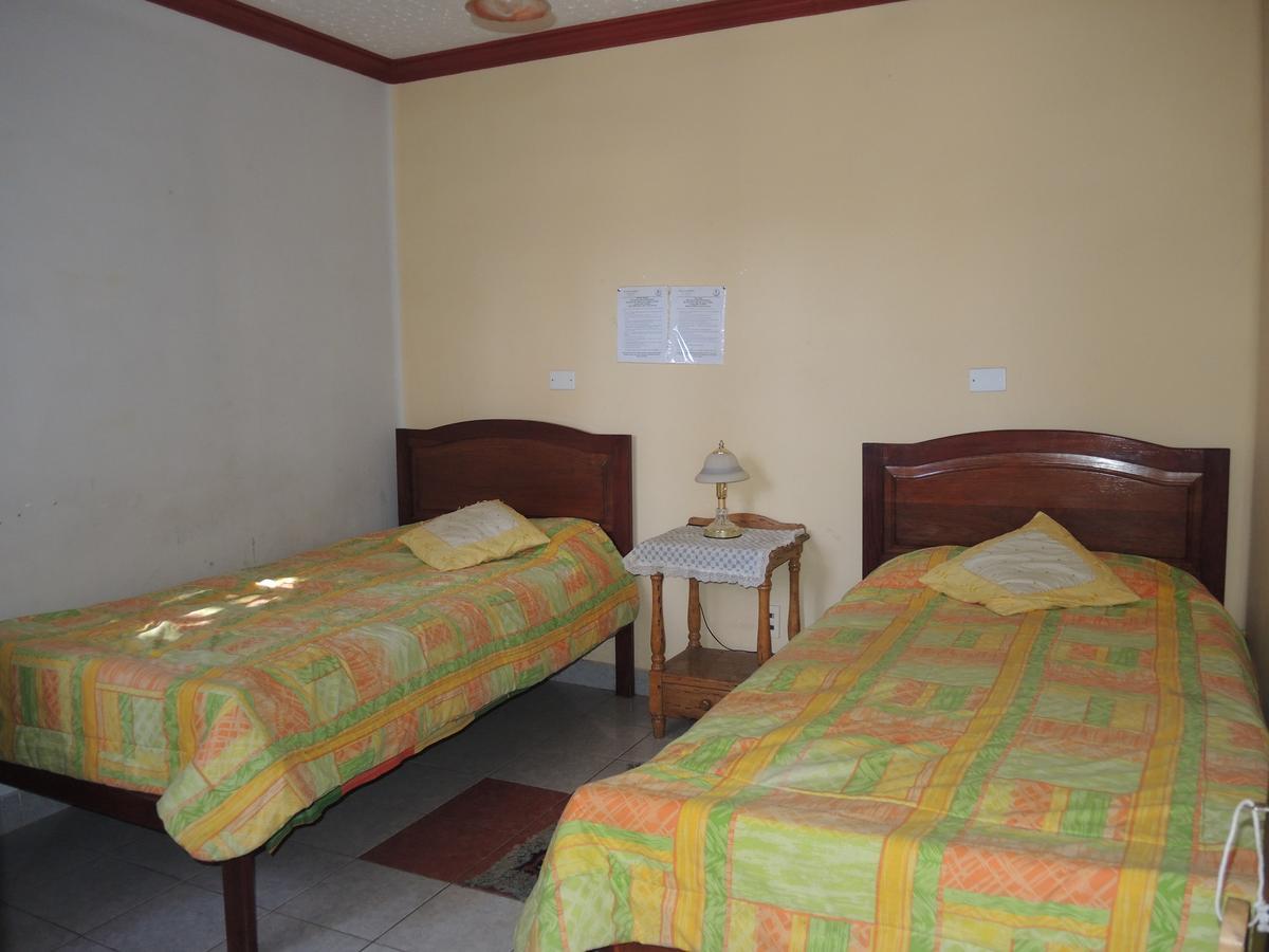 Hostal Valle Hermoso Tupiza Bagian luar foto