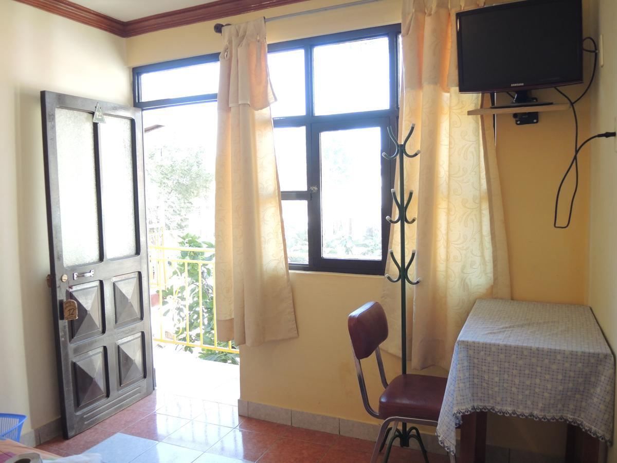 Hostal Valle Hermoso Tupiza Bagian luar foto